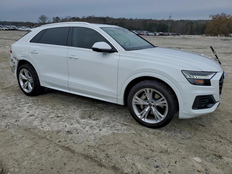 Audi Q8 PREMIUM* QUATTRO* CARFAX* АВТОЛИЗИНГ, снимка 4 - Автомобили и джипове - 53273455