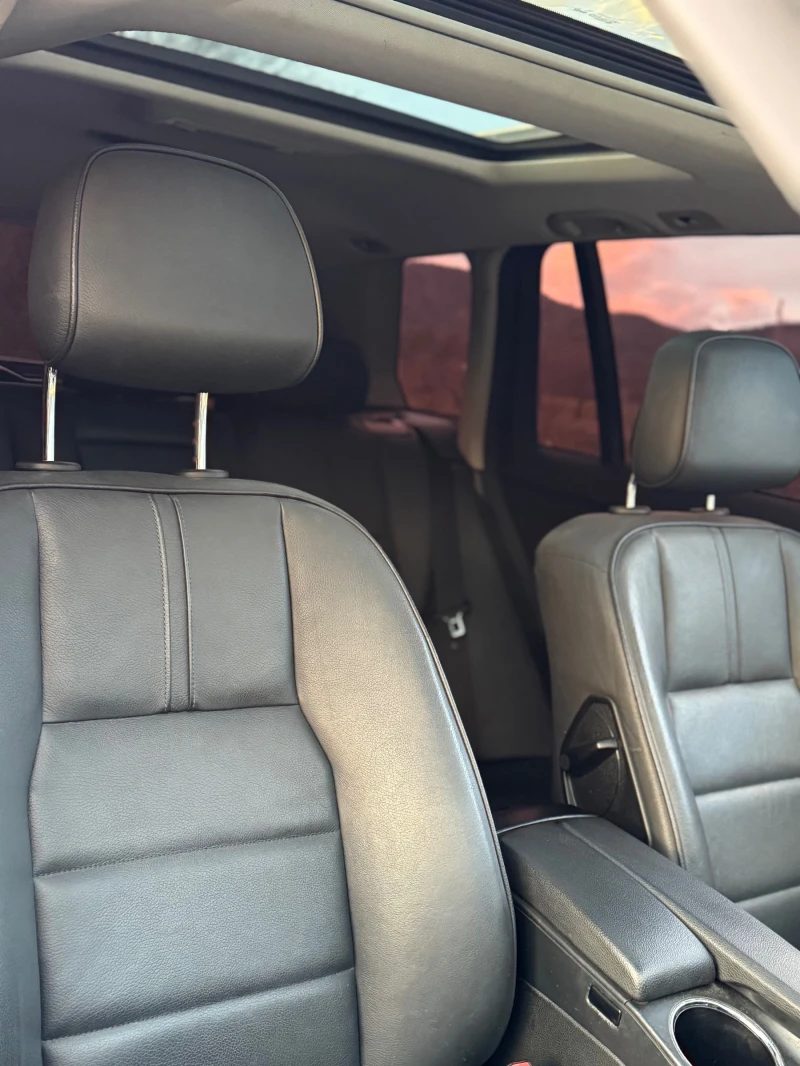 Mercedes-Benz GLK 4matic* панорама* кожа* , снимка 9 - Автомобили и джипове - 53556865