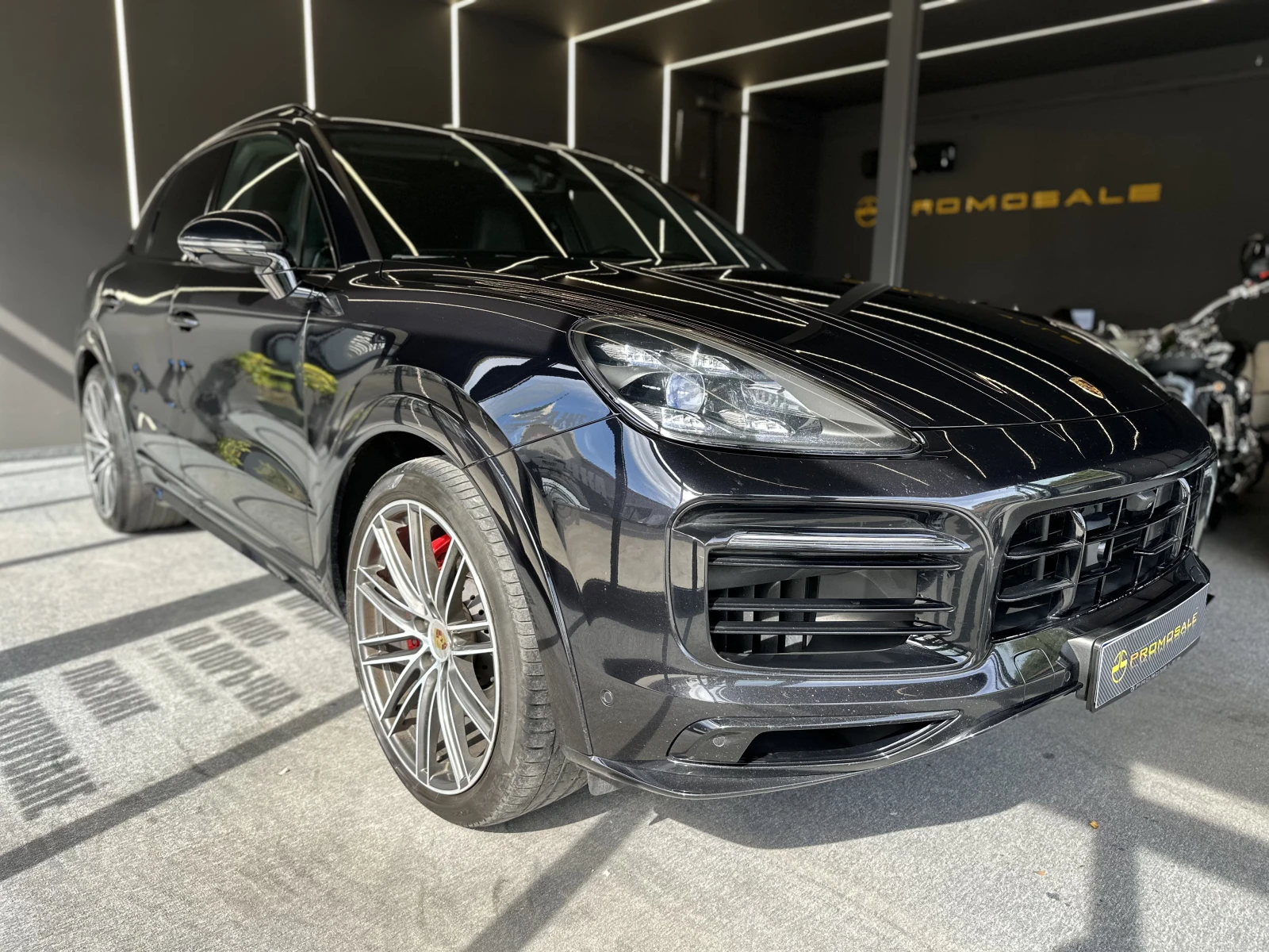 Porsche Cayenne GTS* V8* FULL* BOSE* Pano*  - изображение 3