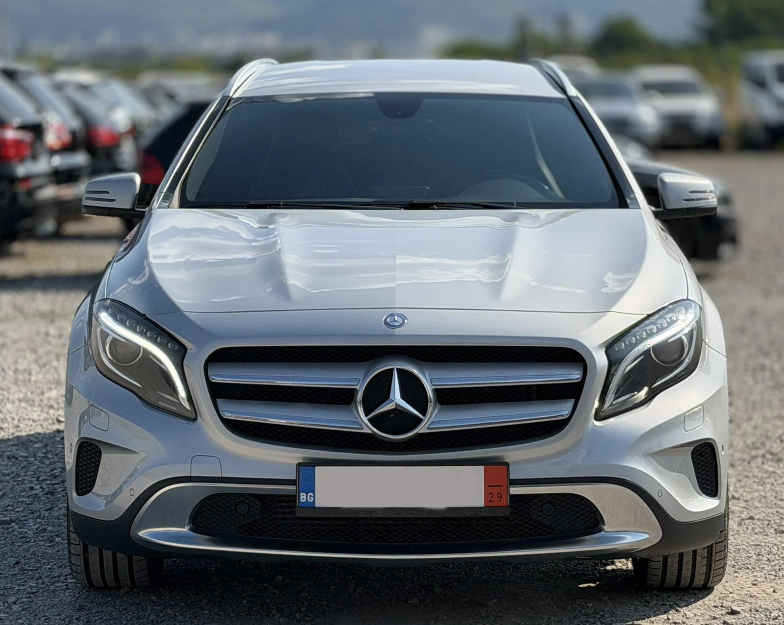 Mercedes-Benz GLA 220 4matic, снимка 2 - Автомобили и джипове - 52638935