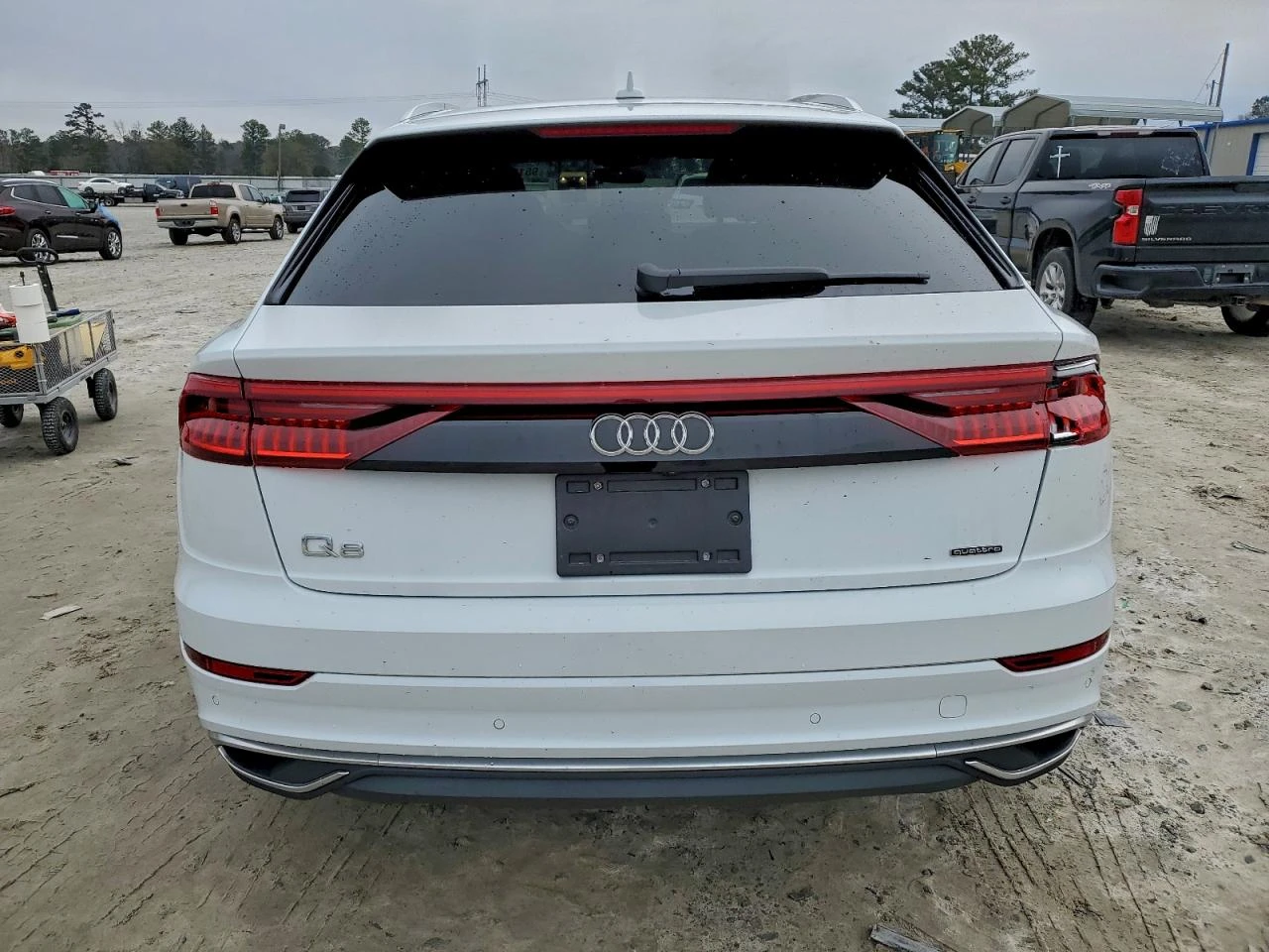 Audi Q8 PREMIUM* QUATTRO* CARFAX* АВТОЛИЗИНГ - изображение 6