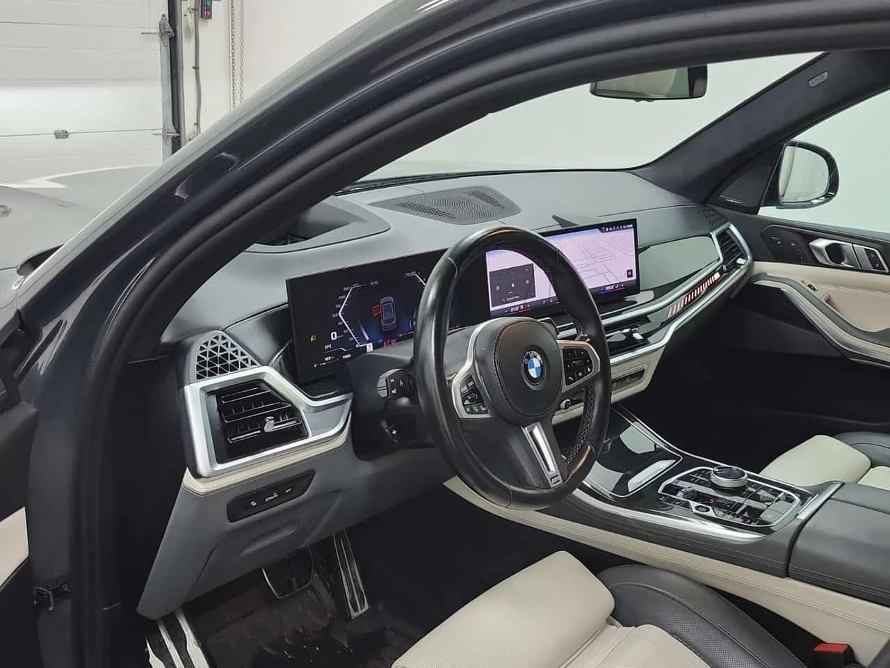 BMW X5 M60I ПАНО | МАСАЖ | H/K | LASER | SOFT CLOSE | , снимка 10 - Автомобили и джипове - 53954747