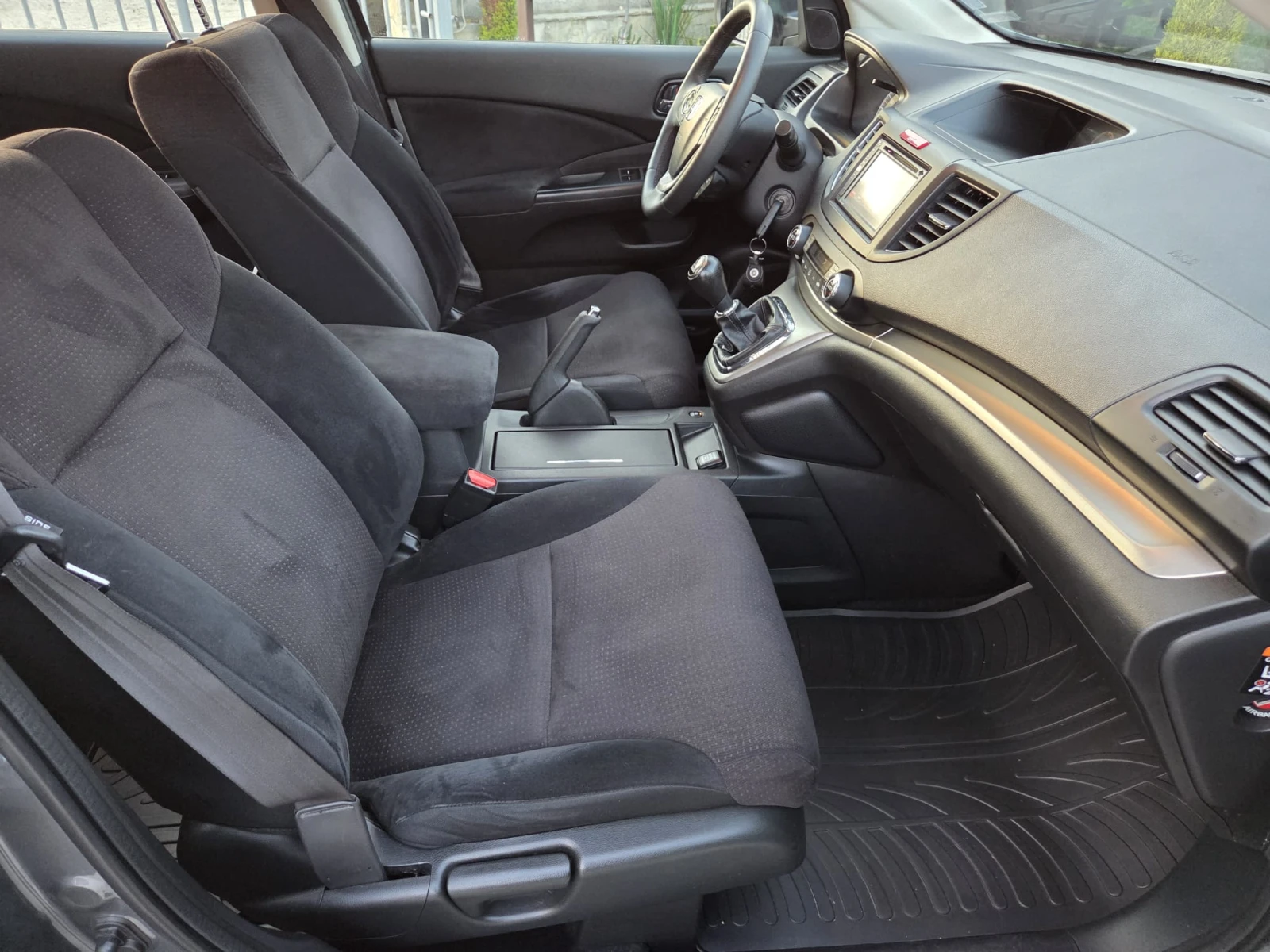 Honda Cr-v 1.6 I-DTEC, снимка 9 - Автомобили и джипове - 54478305