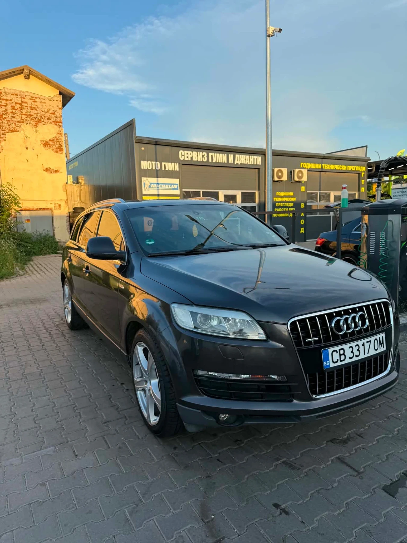 Audi Q7 Audi Q7 4.2 TDI V8 QUATTRO, снимка 2 - Автомобили и джипове - 55095195