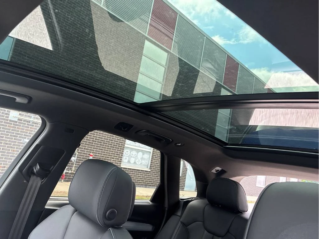 Audi Q5 | DISTRONIC | ОБДУХВАНЕ | CARFAX | , снимка 10 - Автомобили и джипове - 55145512