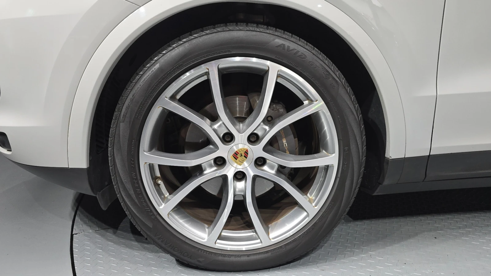 Porsche Cayenne 3.0* Pano* Navi* 360* Camera* Keyless, снимка 7 - Автомобили и джипове - 55252747