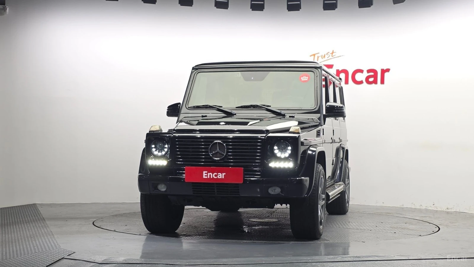 Mercedes-Benz G 350 4MATIC* ПОДГРЕВ* ОБДУХВАНЕ* ШИБИДАХ* LED* NAVI* , снимка 3 - Автомобили и джипове - 55464459