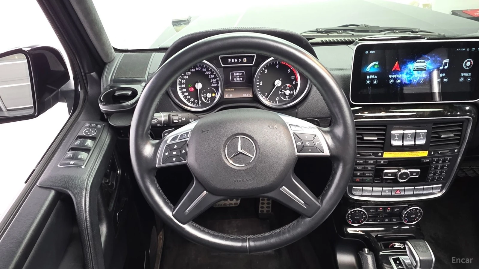 Mercedes-Benz G 350 4MATIC* ПОДГРЕВ* ОБДУХВАНЕ* ШИБИДАХ* LED* NAVI* , снимка 12 - Автомобили и джипове - 55464459