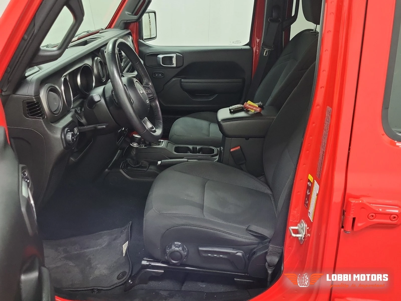 Jeep Wrangler, снимка 5 - Автомобили и джипове - 55928334