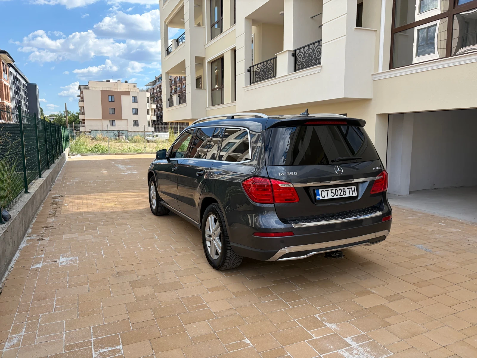 Mercedes-Benz GL 350, снимка 3 - Автомобили и джипове - 56128829