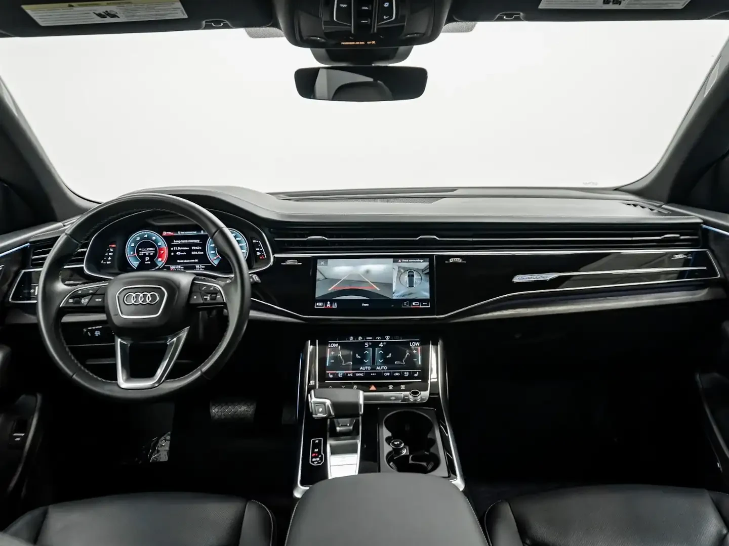 Audi Q8 * TECHNIK * S-LINE * Фиксирана цена до БГ * CARFAX, снимка 8 - Автомобили и джипове - 56256601