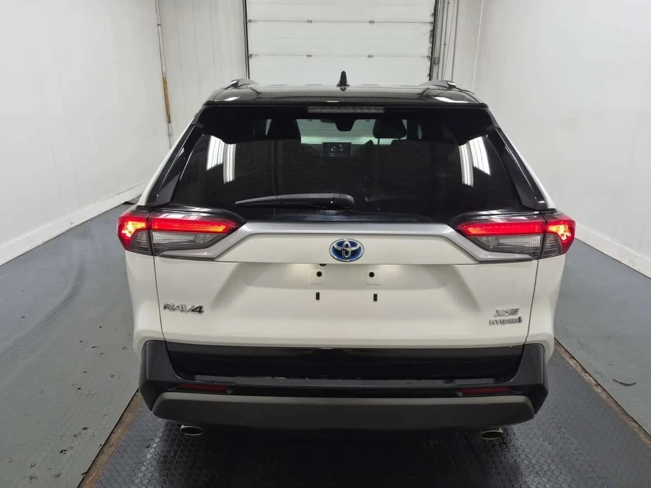 Toyota Rav4 * Awd Hybrid Xse * CARFAX *  | Mobile.bg � ����������� 16