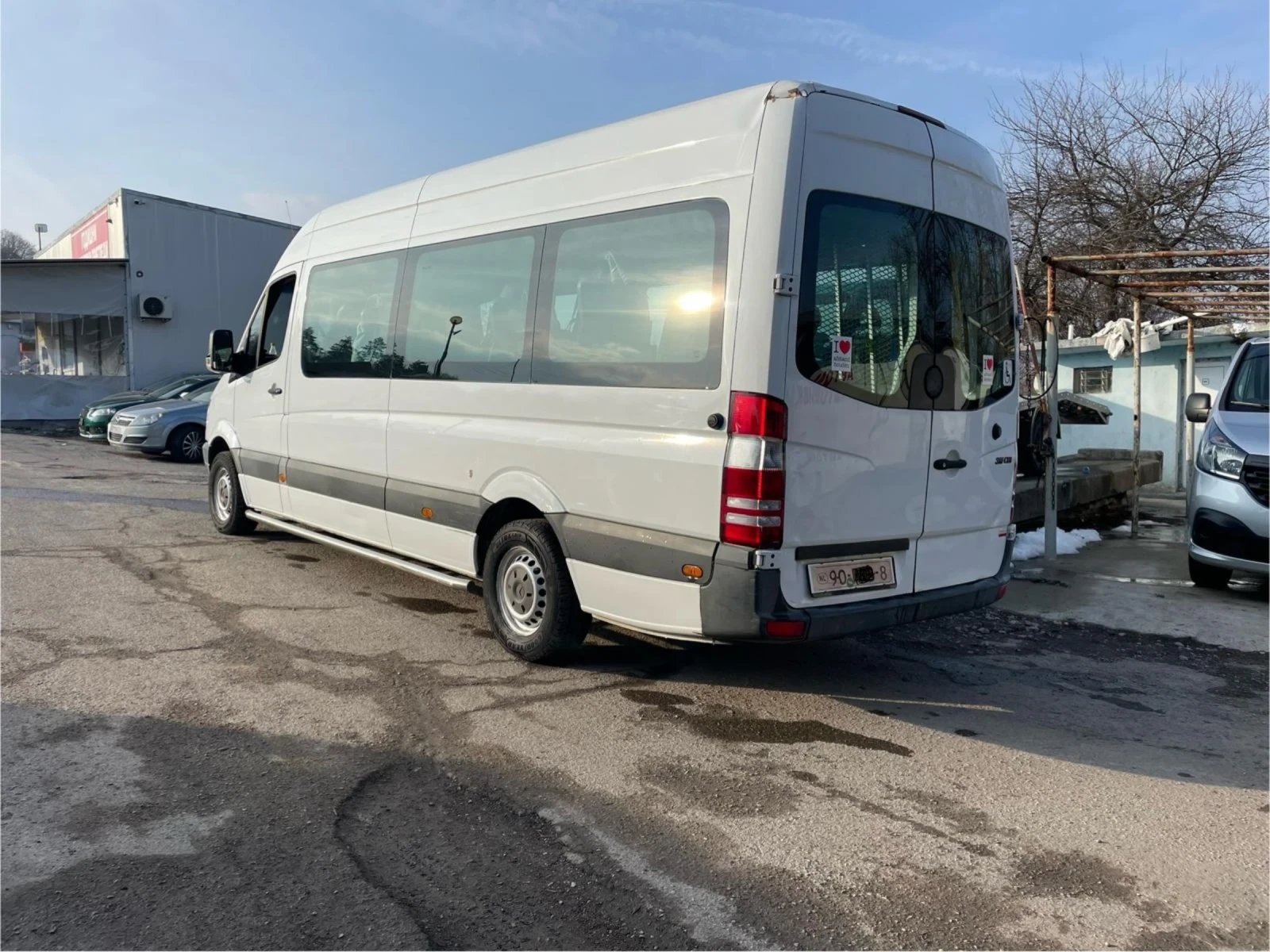 Mercedes-Benz Sprinter 2.2 8+ 1* MAXI база - изображение 8