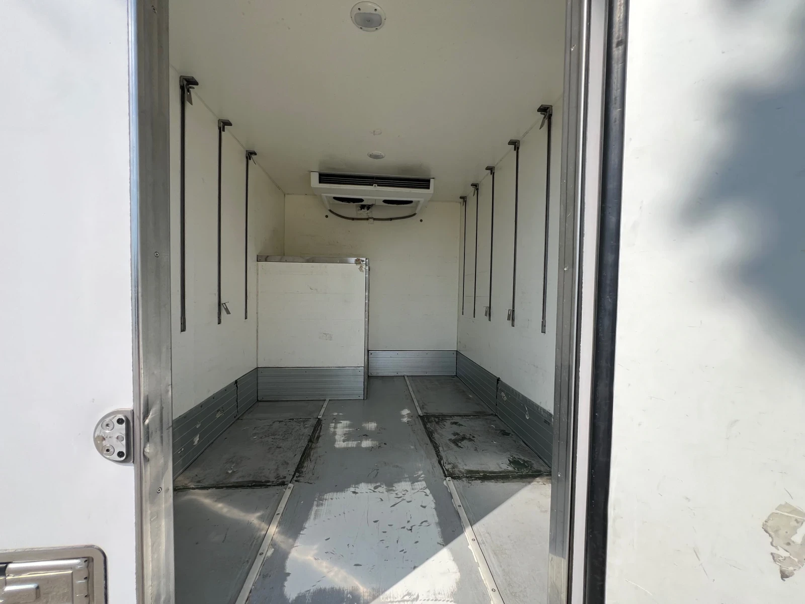Mercedes-Benz Sprinter 314 2.2CDI-ХЛАДИЛЕН-110КМ, снимка 7 - Бусове и автобуси - 55686513