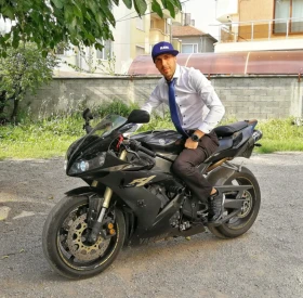 Обява за продажба на Yamaha YZF-R1 ~8 500 лв. - изображение 1