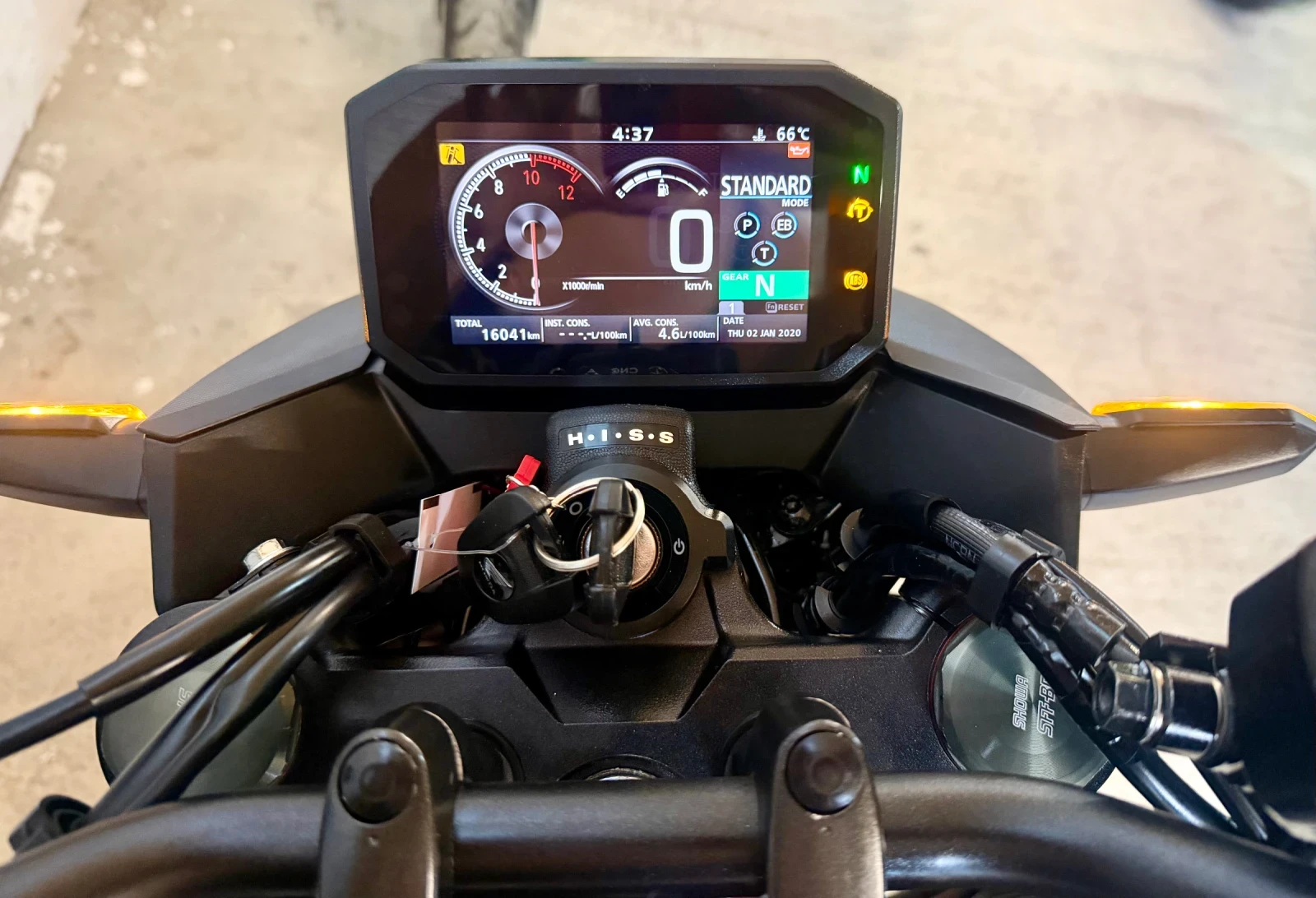Honda Hornet 750i ABS TCS 2025г!!!, снимка 8 - Мотоциклети и мототехника - 55629882