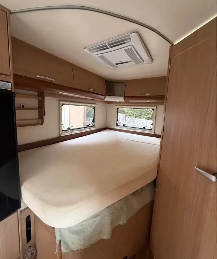 Кемпер Adria Matrix, снимка 7 - Каравани и кемпери - 56574454