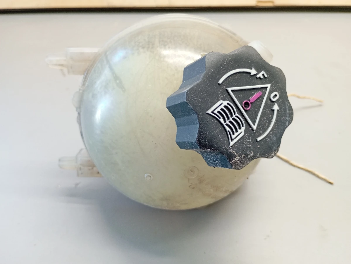    4  1.6 | Mobile.bg   1