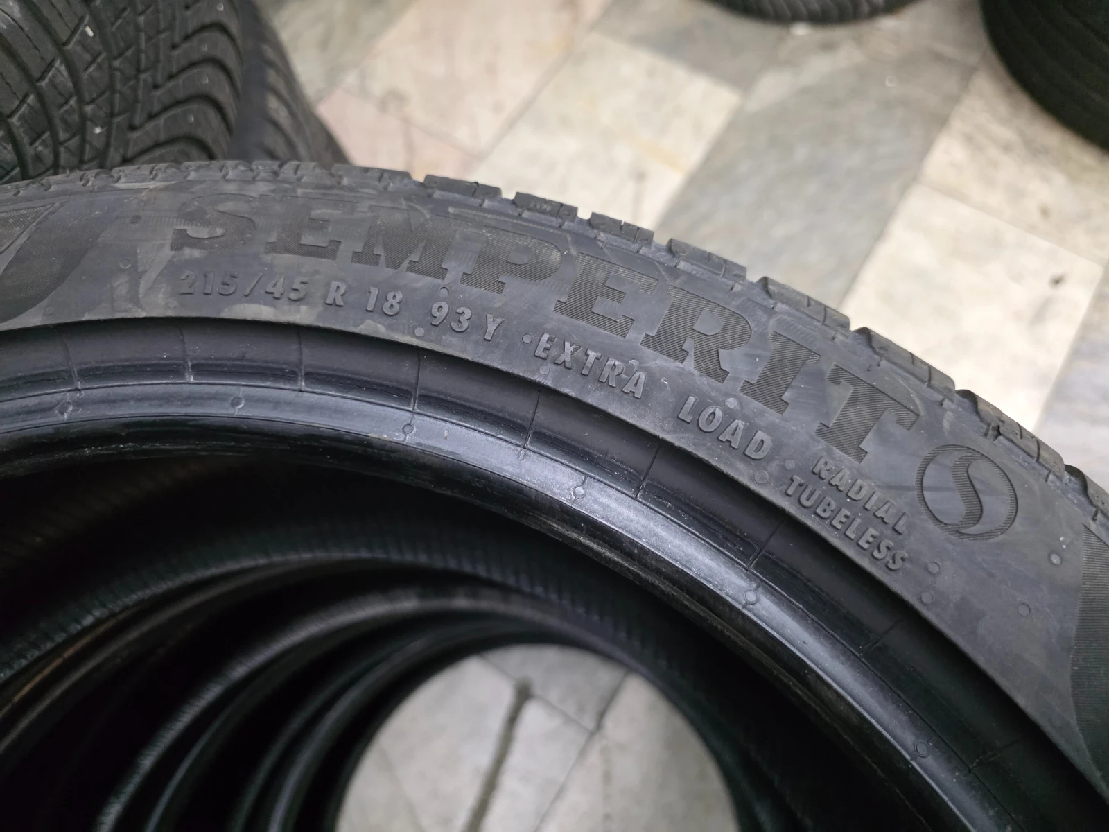 Гуми Летни 215/45R18, снимка 11 - Гуми и джанти - 55478352