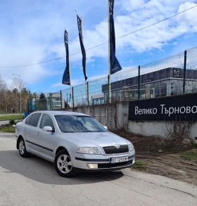 Skoda Octavia 1.6FSI* 115КС* BENZIN* Michelin X2 * 180180км, снимка 1