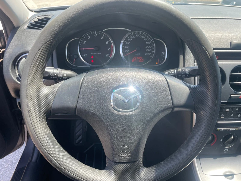 Mazda 6 1.8i, снимка 8 - Автомобили и джипове - 46545768