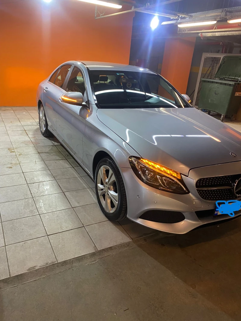 Mercedes-Benz C 220, снимка 4 - Автомобили и джипове - 48216056