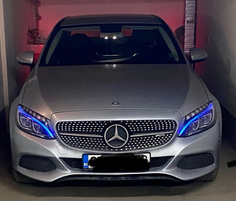 Mercedes-Benz C 220, снимка 1 - Автомобили и джипове - 48216056