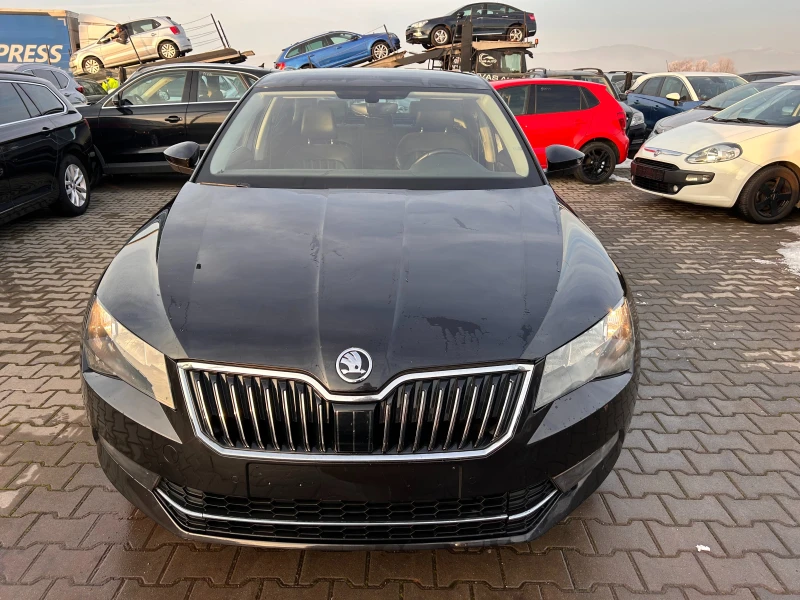 Skoda Superb 1.6TDI AVTOMAT/NAVI/KOJA EURO 6, снимка 3 - Автомобили и джипове - 48780453