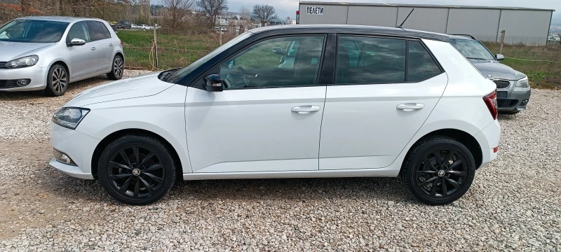 Skoda Fabia 1.0MPI, снимка 7 - Автомобили и джипове - 49762428