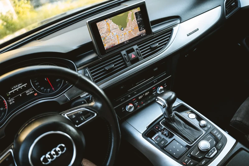 Audi A6, снимка 15 - Автомобили и джипове - 53224939