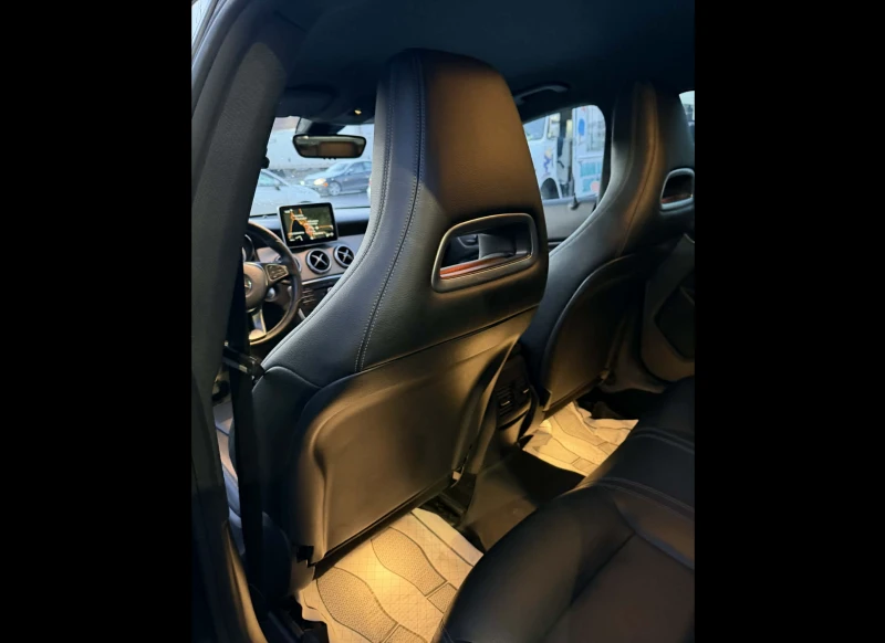 Mercedes-Benz CLA 250, снимка 9 - Автомобили и джипове - 52637434