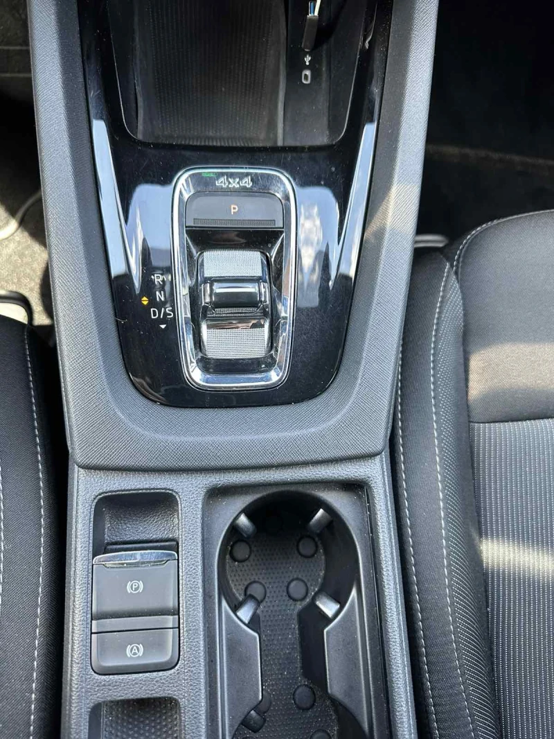 Skoda Octavia, снимка 9 - Автомобили и джипове - 52698261