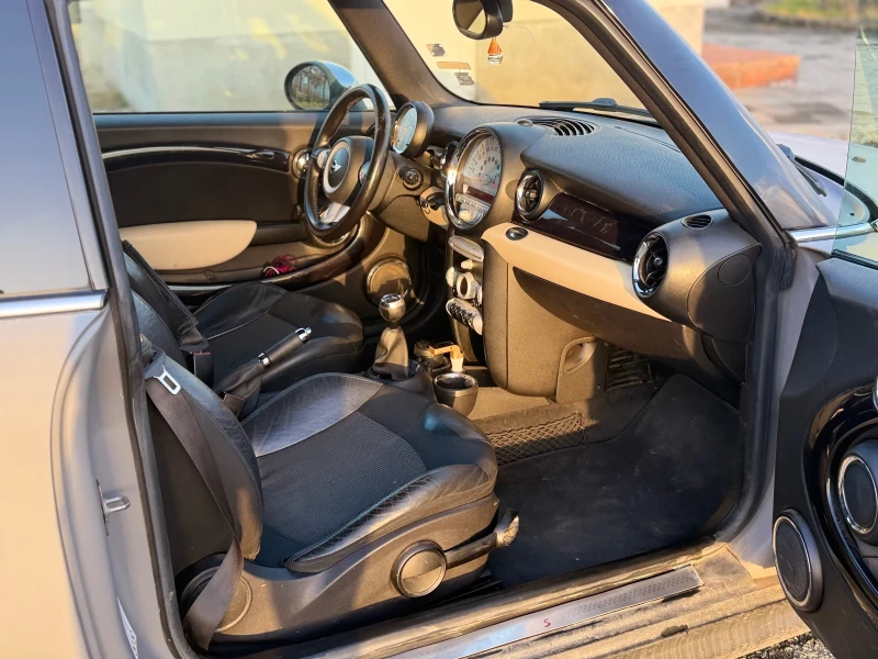 Mini Cooper s 1.6 Turbo, снимка 9 - Автомобили и джипове - 53022887