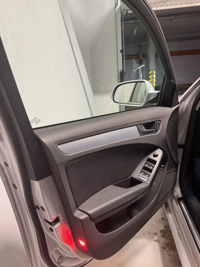 Audi A4 Avant, снимка 4 - Автомобили и джипове - 53065278