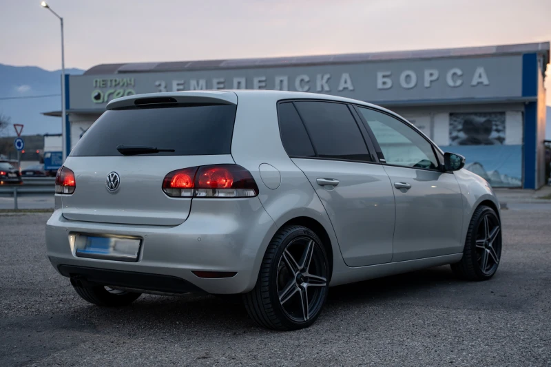 VW Golf 2.0 TDI DSG, STYLE, снимка 6 - Автомобили и джипове - 53090923
