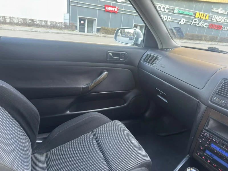 VW Golf Golf 4 GTI TDI exclusive, снимка 9 - Автомобили и джипове - 53401072