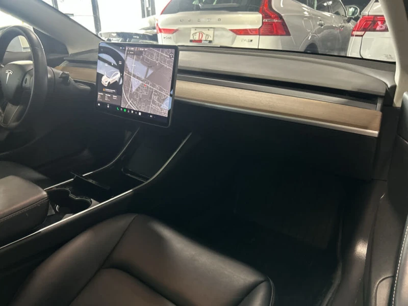 Tesla Model 3 * Standard Range Plus* АвтоКредит (ЦЕНА ДО БГ), снимка 10 - Автомобили и джипове - 53596878