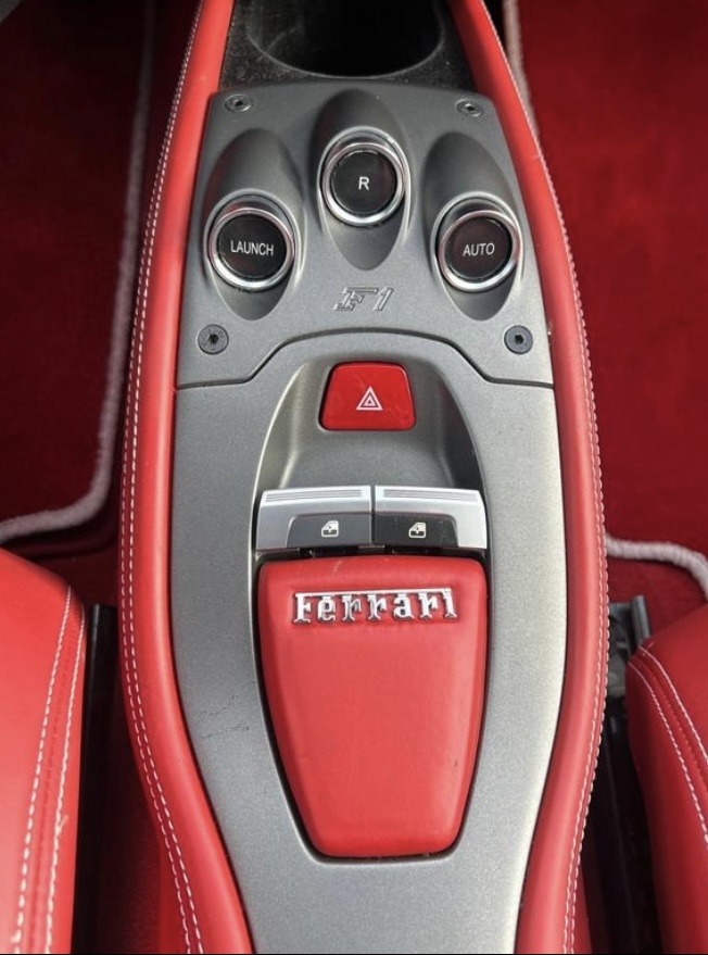 Ferrari 458 Italia Rosso Leather Interior, снимка 13 - Автомобили и джипове - 45881303