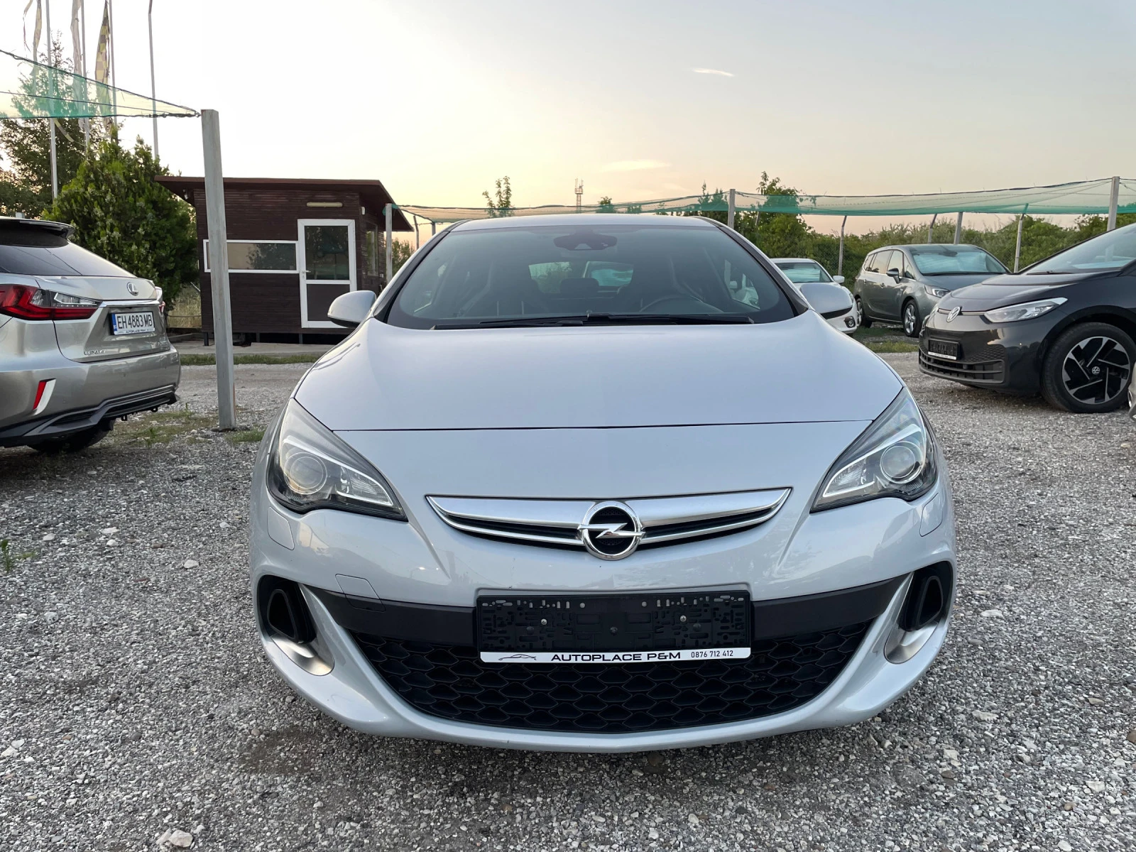 Opel Astra 2.0Turbo/OPC/280к.с/ - изображение 8