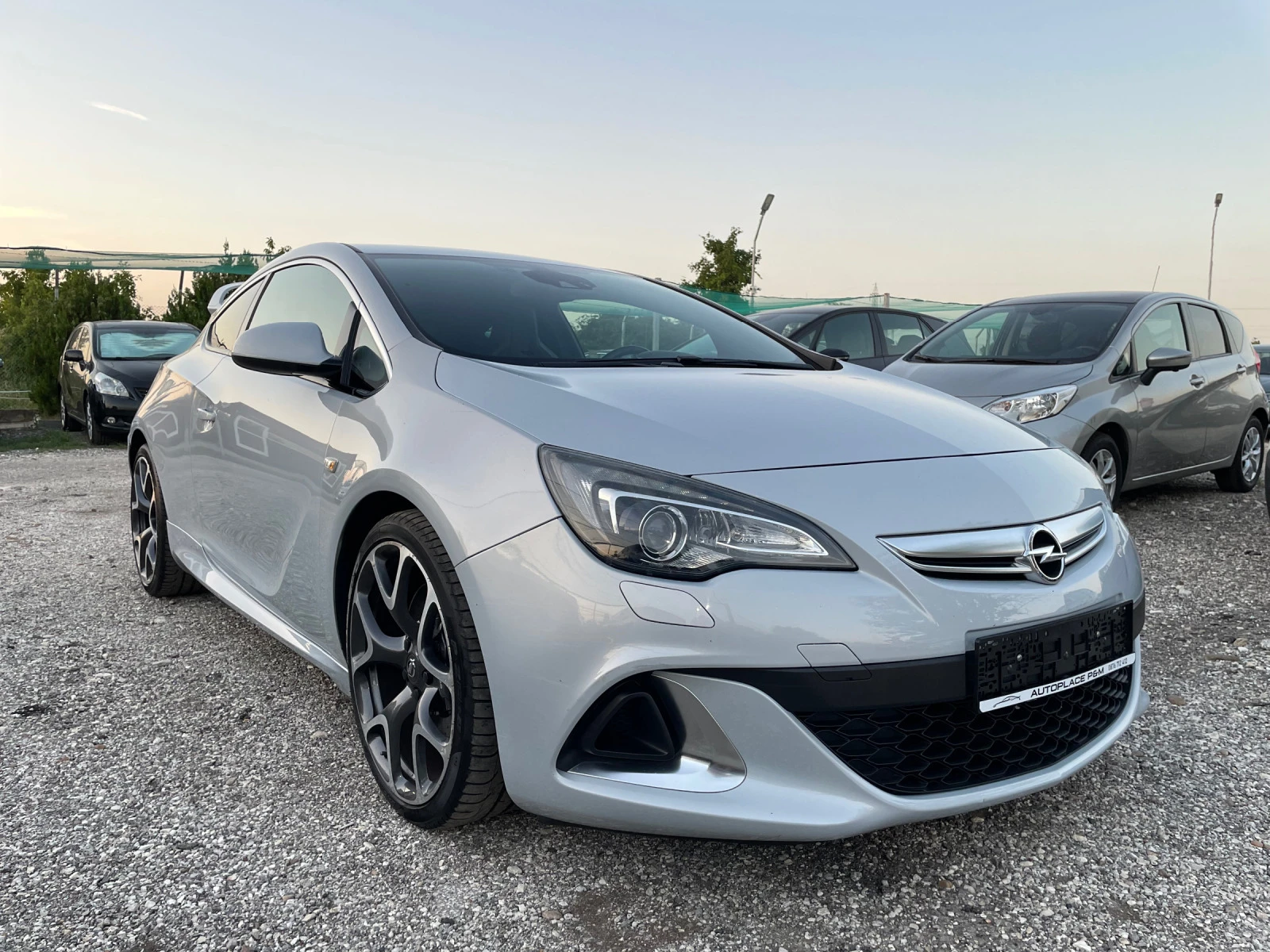 Opel Astra 2.0Turbo/OPC/280к.с/ - изображение 7