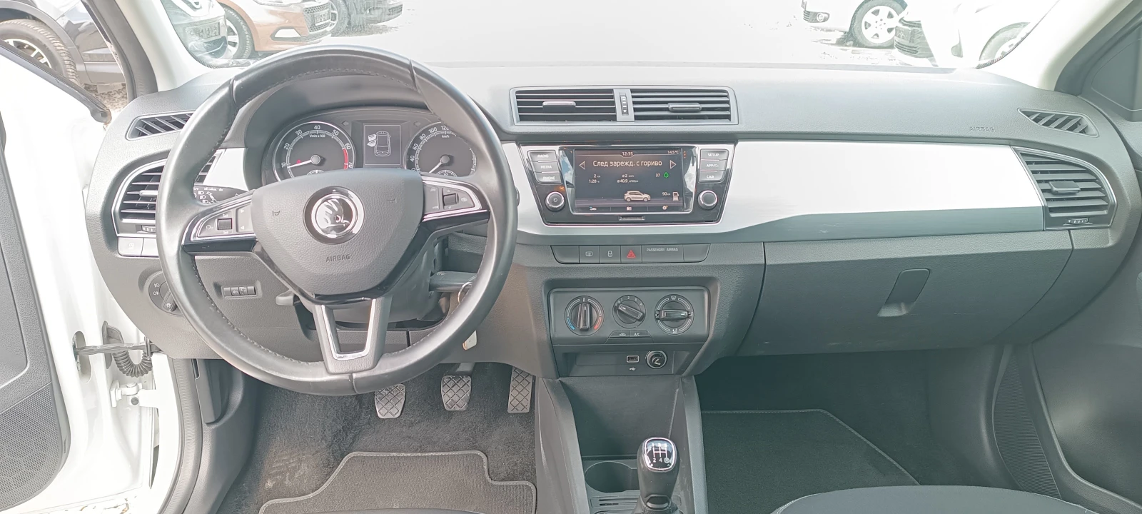Skoda Fabia 1.0MPI - изображение 9