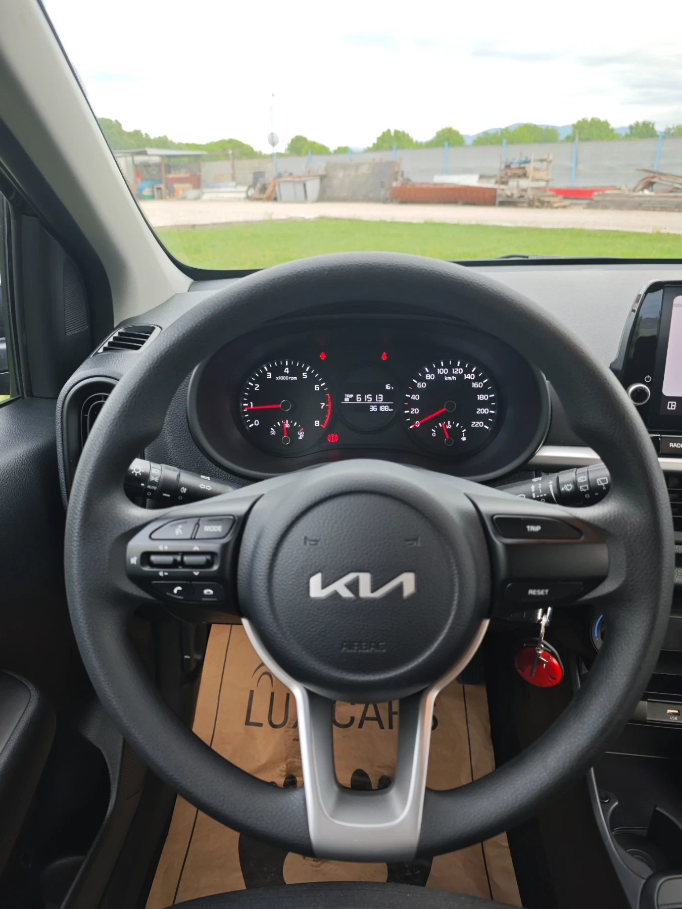 Kia Picanto НОВА* MPI* NAVI* CARPLAY* KAMERA* FULL*  - изображение 10