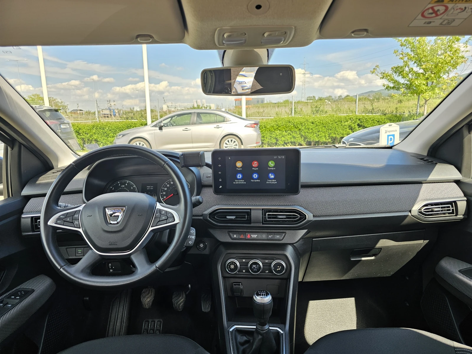 Dacia Logan 1.0 - изображение 8