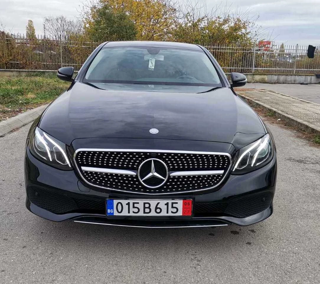 Mercedes-Benz E 350 КАТО ЧИСТО НОВ/AMG-PACK* 9G-TRONIC - изображение 2