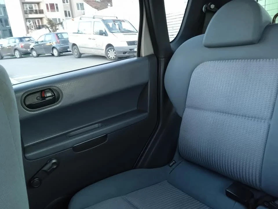 Mitsubishi Colt 1.5 DID - изображение 7
