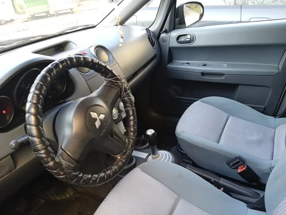 Mitsubishi Colt 1.5 DID - изображение 3