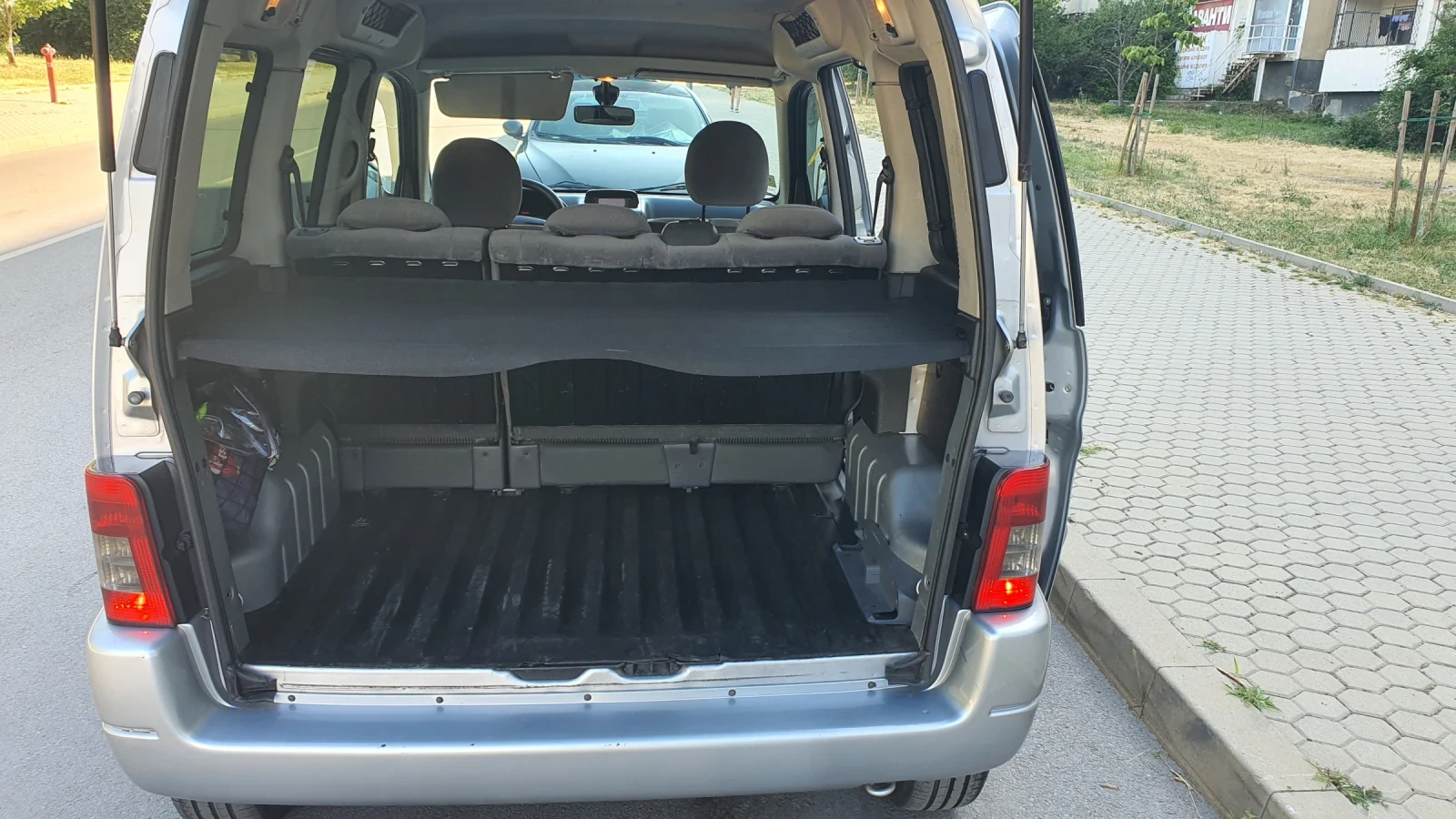 Citroen Berlingo 1.6HDI 90 - изображение 7