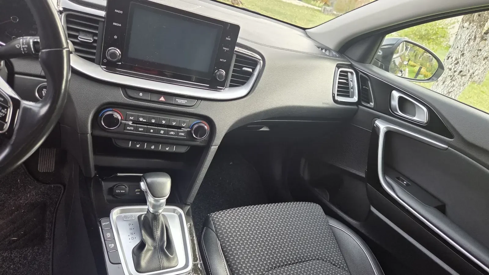 Kia XCeed 1.4 GDI Executive 80k км  - изображение 9