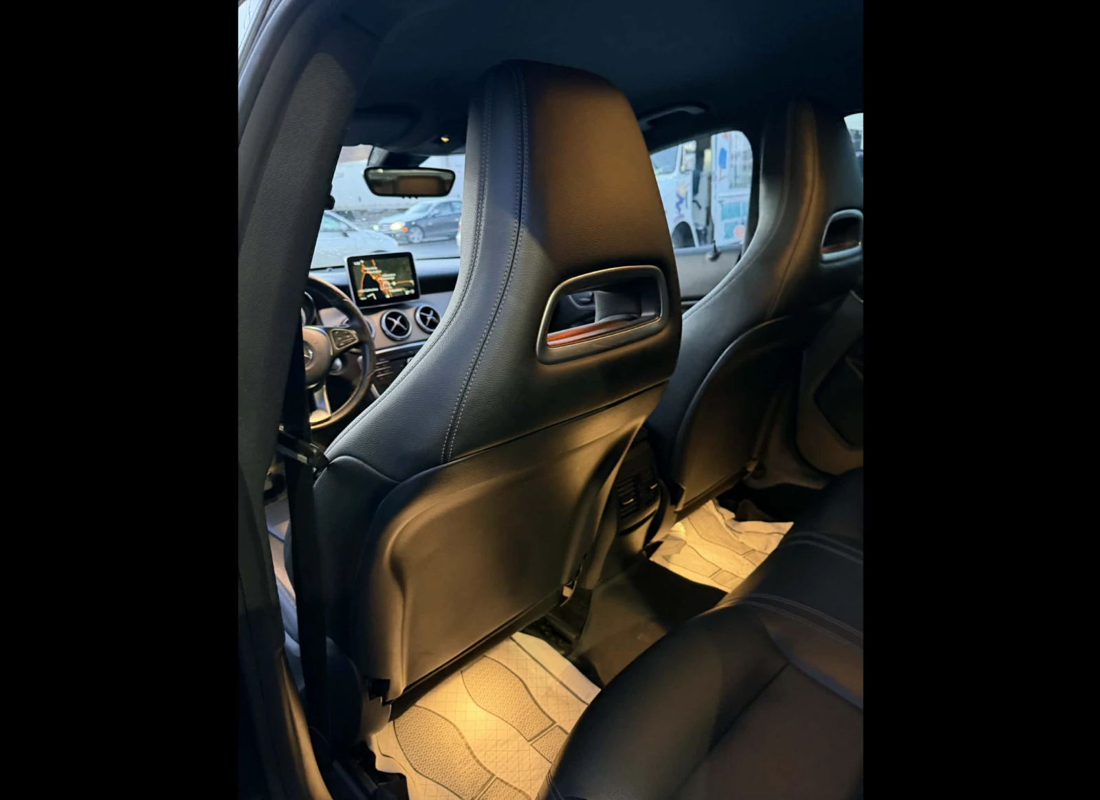 Mercedes-Benz CLA 250  - изображение 9