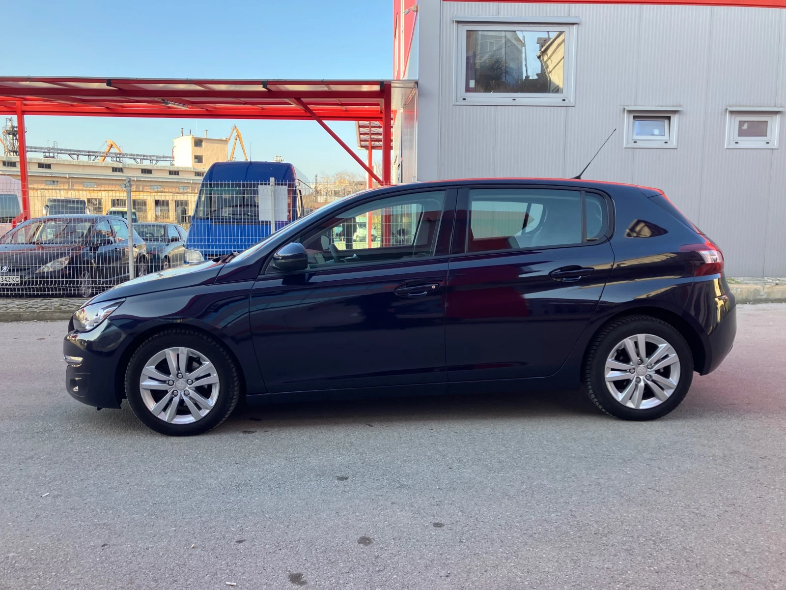 Peugeot 308 1.6HDI-NAVI, снимка 8 - Автомобили и джипове - 52939153